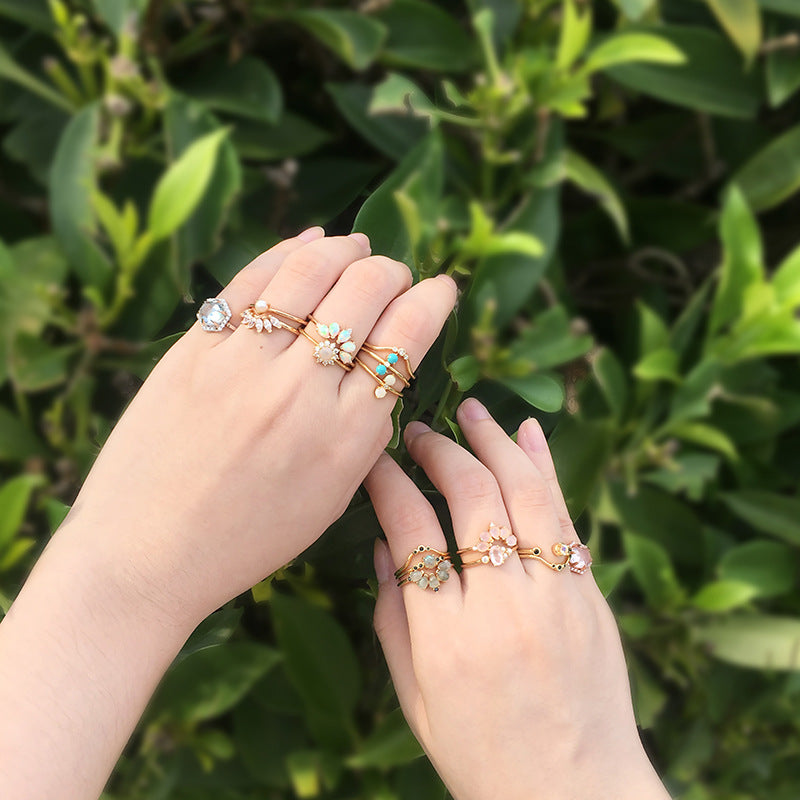 Natural Labradorite/Natural Quartz Crystal/Opal Fruit Crown Ring